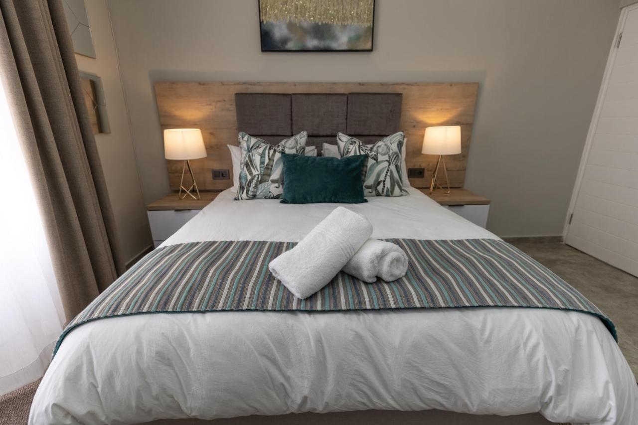 Caribbean Estates - 35 Montego Bay By Luxe Apartment Port Edward Luaran gambar